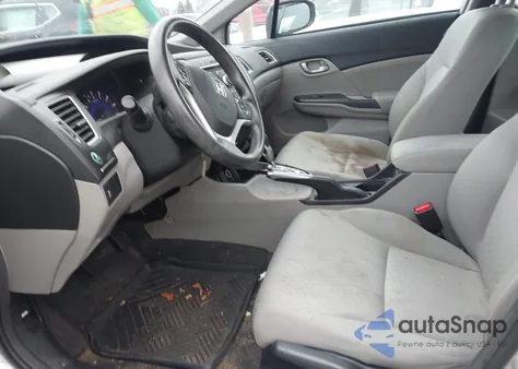 2015 Honda Civic Lx z USA, uszkodzony, nr VIN 19XFB2F51FE287304